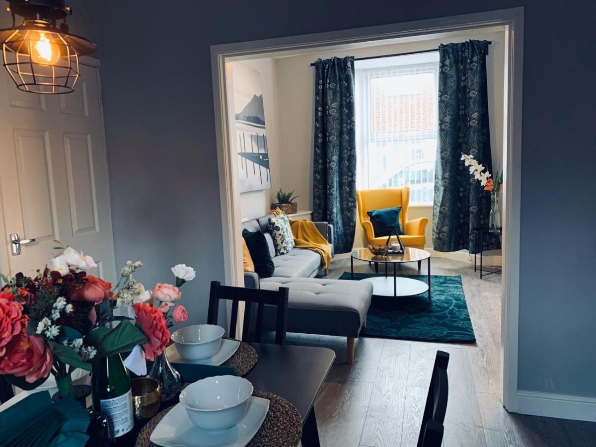 Stylish, Spacious & Luxurious Home - Parking Liverpool Esterno foto
